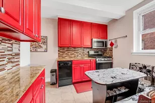 102-55 67th Dr, Forest Hills, NY 11375 - Photo 9