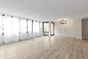 7-25 166th St, Whitestone, NY 11357 - Photo 3