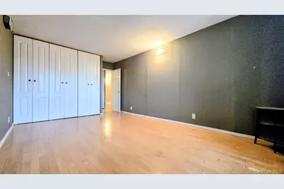 118-18 Union Tpke #Apt 4B, Kew Gardens, NY 11415 - Photo 19