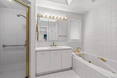 34 Lakeshore Drive, Eastchester, NY 10709 - Photo 33