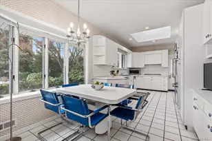 34 Lakeshore Dr, Eastchester, NY 10709 - Photo 31