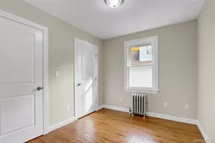 16 Howard Ct, New York, NY 10310 - Photo 15