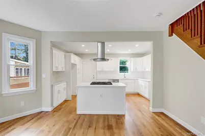 16 Howard Court, New York, NY 10310 - Photo 7