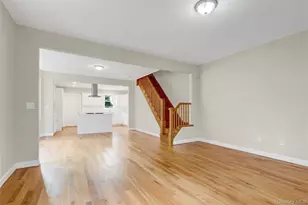 16 Howard Ct, New York, NY 10310 - Photo 5