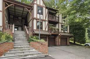66 Foxwood Cir, Mount Kisco, NY 10549 - Photo 21
