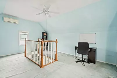 80 Munro Boulevard, Valley Stream, NY 11581 - Photo 21