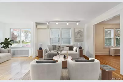 80 Munro Boulevard, Valley Stream, NY 11581 - Photo 5