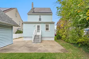 80 Munro Blvd, Valley Stream, NY 11581 - Photo 23