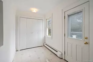 80 Munro Blvd, Valley Stream, NY 11581 - Photo 9