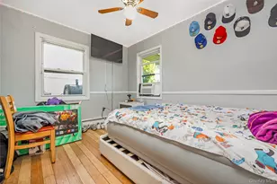 58 Albatross Rd, Levittown, NY 11756 - Photo 13