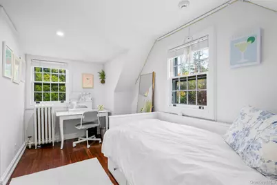 417 Wynnewood Road, Pelham, NY 10803 - Photo 23