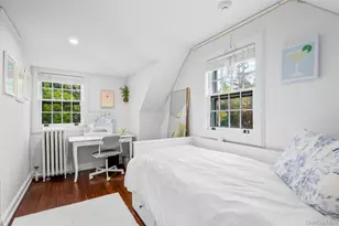 417 Wynnewood Rd, Pelham, NY 10803 - Photo 23