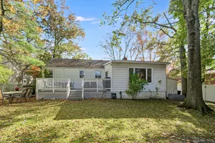 52 Rogers Dr, New Rochelle, NY 10804 - Photo 23