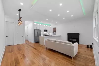 110 Walnut Street, Forest Hills, NY 11375 - Photo 5