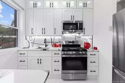 110 Walnut Street, Forest Hills, NY 11375 - Photo 37