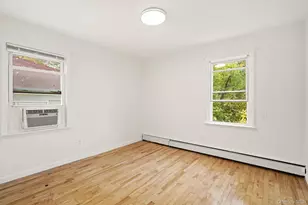 8 Elicar Terrace, Yonkers, NY 10701 - Photo 23