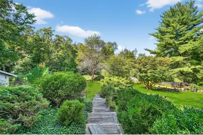 1795 Hunterbrook Road, Yorktown Heights, NY 10598 - Photo 27