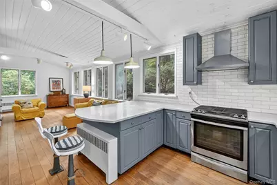 1795 Hunterbrook Road, Yorktown Heights, NY 10598 - Photo 11