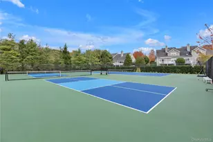 32 Scarborough Dr, Smithtown, NY 11787 - Photo 23