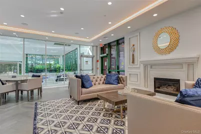 100 Hilton Avenue #M32, Garden City, NY 11530 - Photo 33