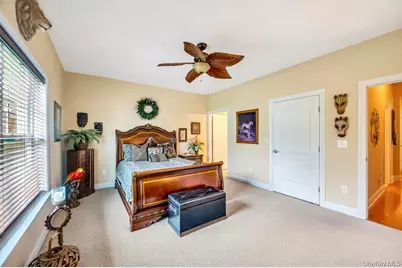 4 Haverton Court, Riverhead, NY 11901 - Photo 27