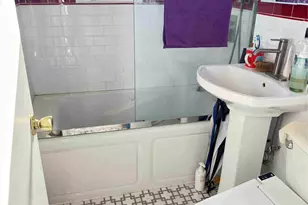 38-15 149th St, Flushing, NY 11354 - Photo 9