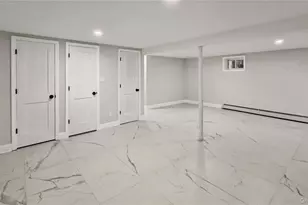 138 Windsor Pkwy, Hempstead, NY 11550 - Photo 35