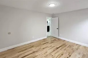 138 Windsor Pkwy, Hempstead, NY 11550 - Photo 27