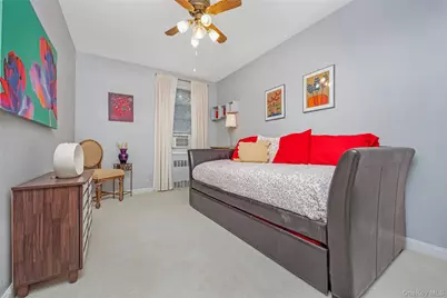 22 Mulford Place #2D, Hempstead, NY 11550 - Photo 13