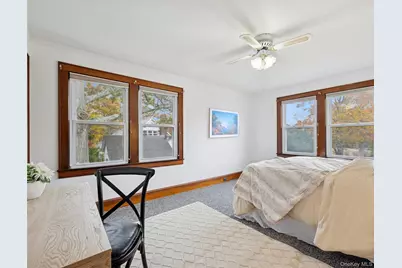 148 Woodhull Avenue, Riverside, NY 11901 - Photo 17