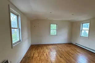 114-88 177th Pl, Saint Albans, NY 11434 - Photo 3