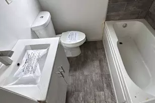 114-88 177th Pl, Saint Albans, NY 11434 - Photo 5