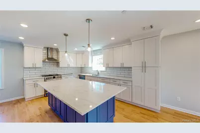 54 North Boulevard, East Rockaway, NY 11518 - Photo 5