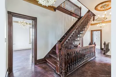 101 Summit Avenue, Mount Vernon, NY 10550 - Photo 9