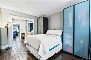 68-15 64th Pl, Ridgewood, NY 11385 - Photo 9