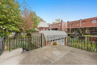 2708 Seymour Avenue, Bronx, NY 10469 - Photo 31