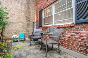 21 Glen Hollow Dr, Holtsville, NY 11742 - Photo 3