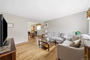 15 Santam Ct, Bay Shore, NY 11706 - Photo 5