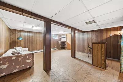 15 Santam Court, Bay Shore, NY 11706 - Photo 19