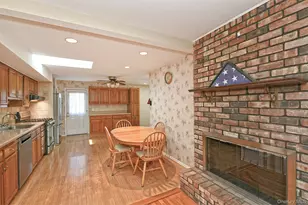 185 S Plaisted Ave, Smithtown, NY 11788 - Photo 17