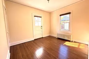 38 Sammis St, Huntington, NY 11743 - Photo 7