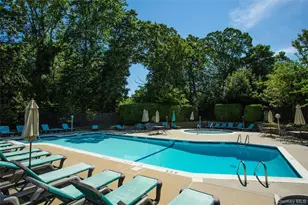 93 Palo Alto Dr, Plainview, NY 11803 - Photo 21