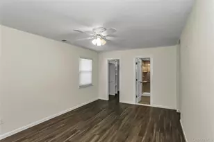 93 Palo Alto Dr, Plainview, NY 11803 - Photo 11