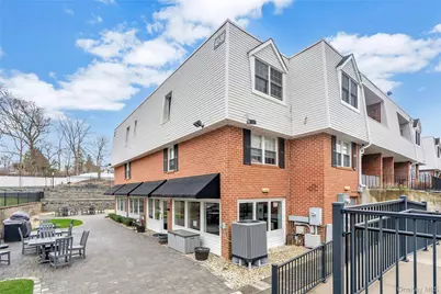 93 Palo Alto Drive, Plainview, NY 11803 - Photo 17