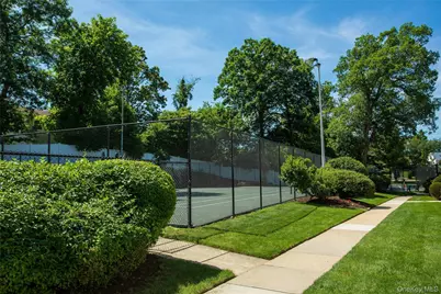 93 Palo Alto Drive, Plainview, NY 11803 - Photo 21