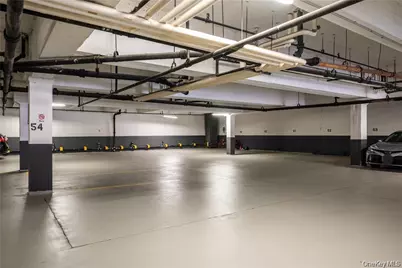 10 Old Mamaroneck Road #4K, White Plains, NY 10605 - Photo 15