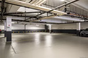 10 Old Mamaroneck Rd, White Plains, NY 10605 - Photo 15