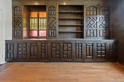 22415 138th Avenue, Jamaica, NY 11413 - Photo 11