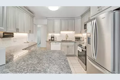 10 Lealand Lane #Unit 19, Southampton, NY 11968 - Photo 11