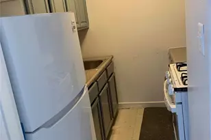 92-29 Lamont Ave, Elmhurst, NY 11373 - Photo 3